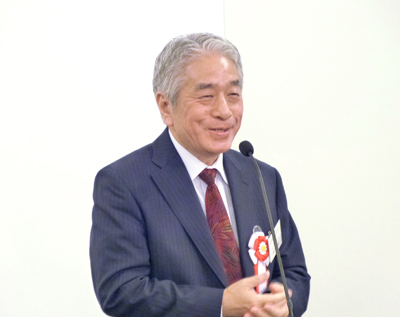 挨拶をする藤田氏